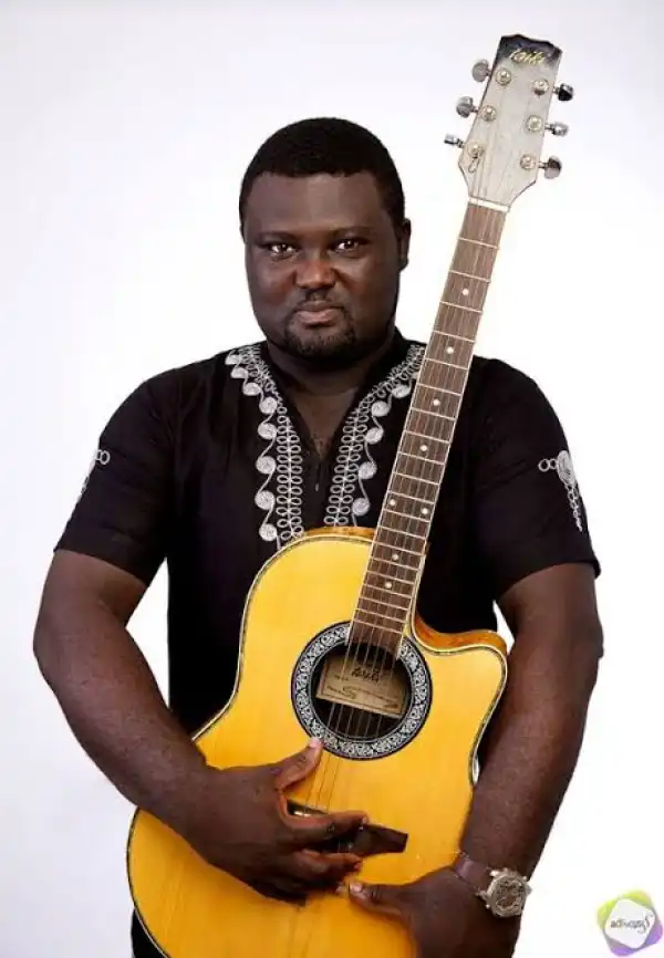 Kofi Owusu Dua Anto Songs