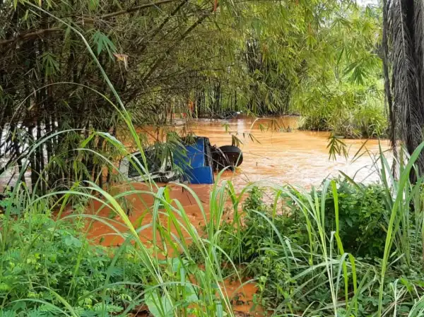 Five Rescued As Bus Plunges Into River In Ebonyi