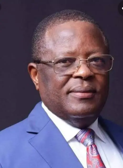 Ebonyi NUJ recommends Umahi for Senate President