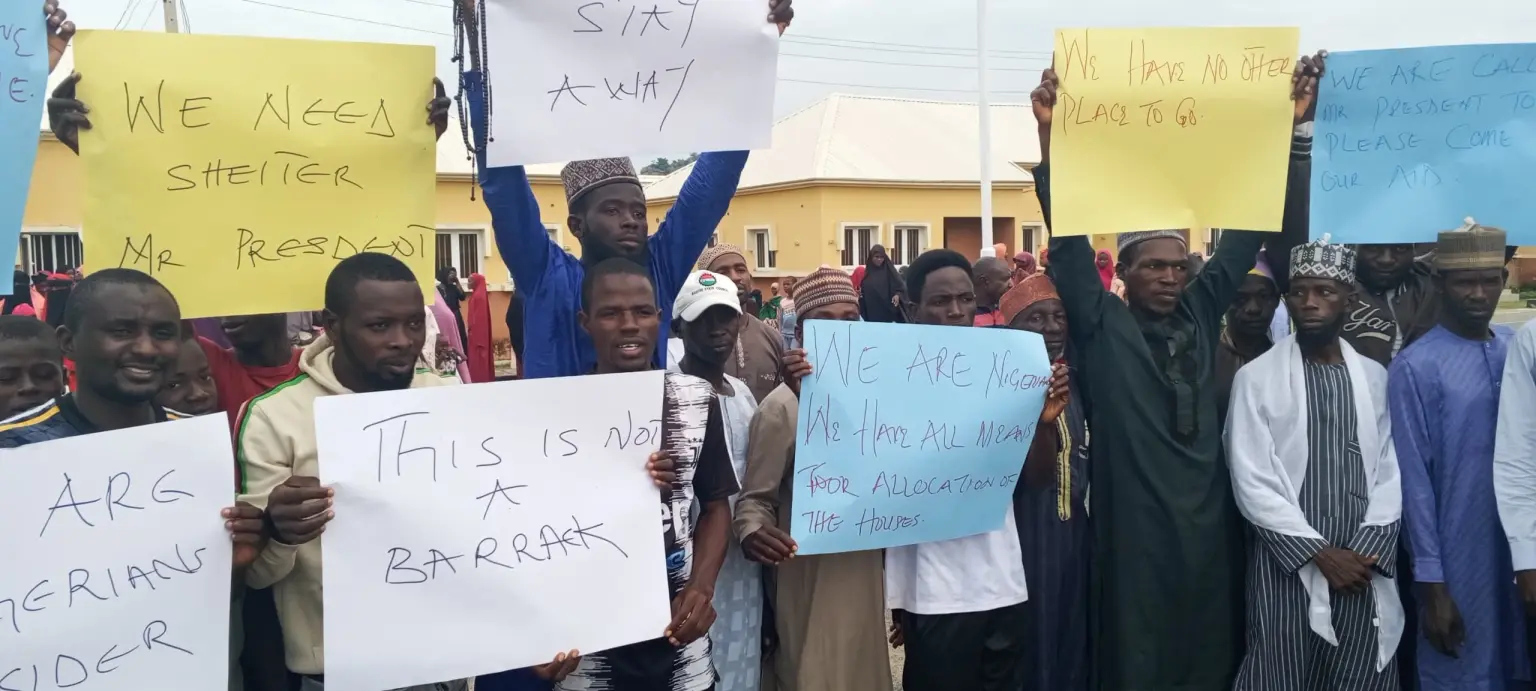 Bauchi residents protest eviction from Federal Housing Estate