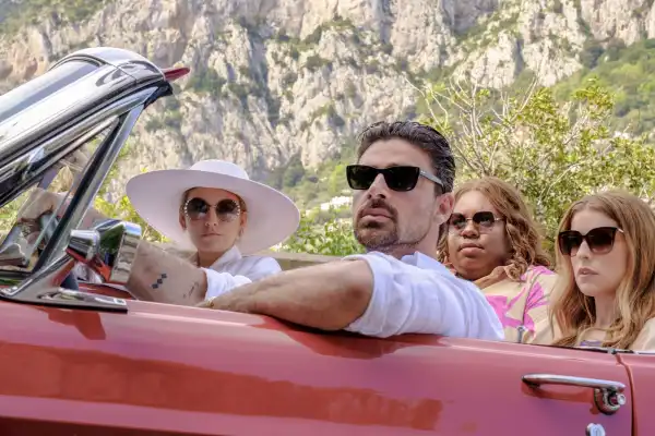 Another Simple Favor Trailer: Blake Lively & Anna Kendrick Return in Sequel