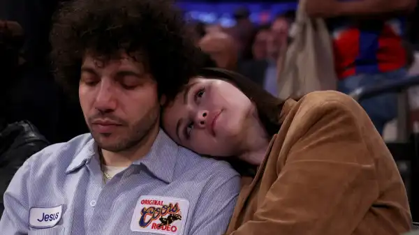 Selena Gomez Finally Attends First Prom Night With Benny Blanco