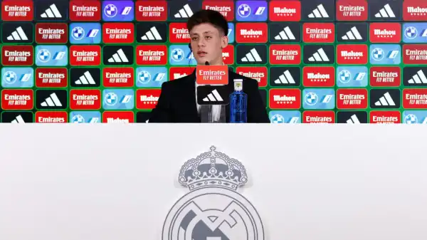 Barcelona at odds with Ferran Torres over summer transfer