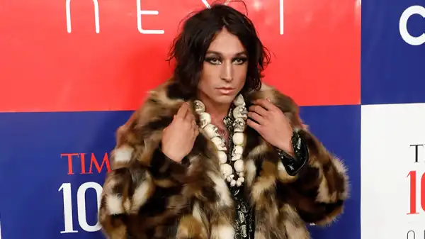 Ezra Miller Legal Issues Continue, Charged With Felony Burglary