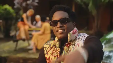 Krizbeatz, Fave, Joshua Baraka - Touch Me (Video)