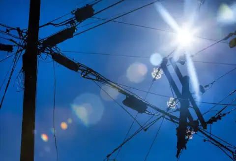 Suspected cable thief electrocuted in Yola