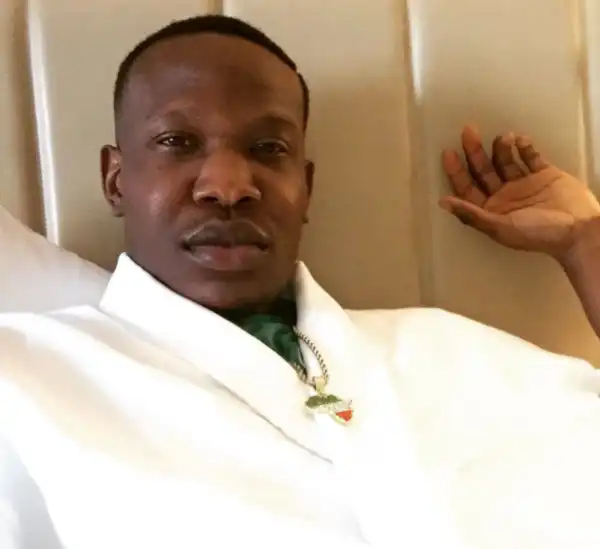 Instagram Comedian, AphricanApe Acquired A Brand New Range Rover Evoque (Photos)