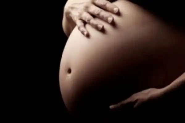 8-Month Pregnant Woman Bites And Beats Another Pregnant Woman To Coma