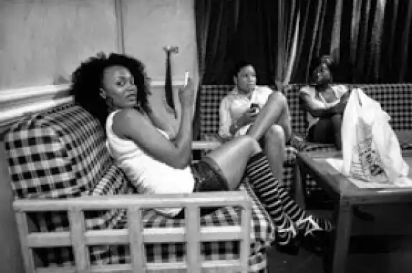 Abuja Runs Girl Slept With A Politician And Found Worms In Her Priva