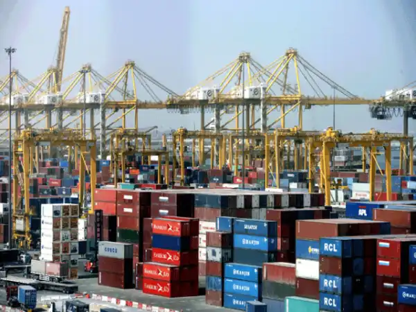 Buhari Bows To Pressure, Reverses Ban On 113 Oil Vessels