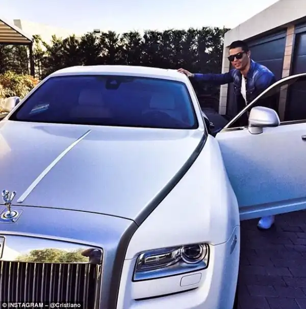Cristiano Ronaldo Goes To Training In £330,000 White Rolls-Royce Ghost
