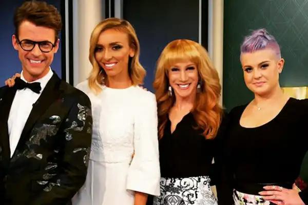 E! Confirms Kelly Osbourne