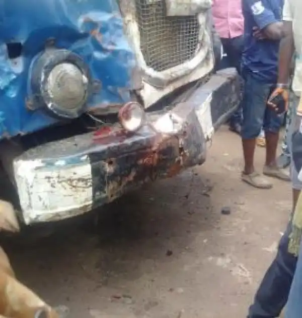 Graphic Photo: Trailer Kills Conductor In Lagos This Morning 