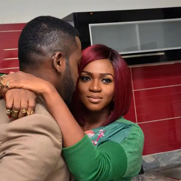 Guess who Waje’s mystery man is