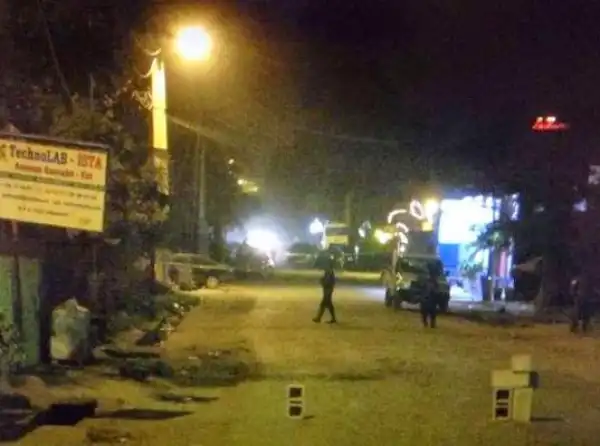 Gunman kills five in restaurant in Mali today