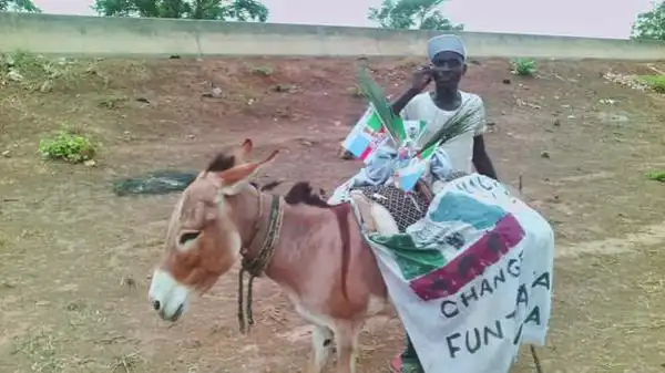 Man Rides On Donkey To Abuja To Honour Gen Buhari
