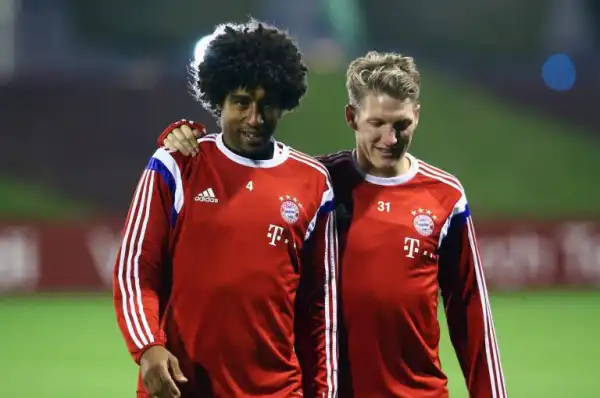 Manchester United Wants Dante And Bastian Schweinsteiger