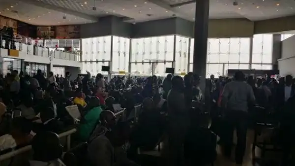 National Air Traffic Control Strike, All Flights Suspended Till 12noon