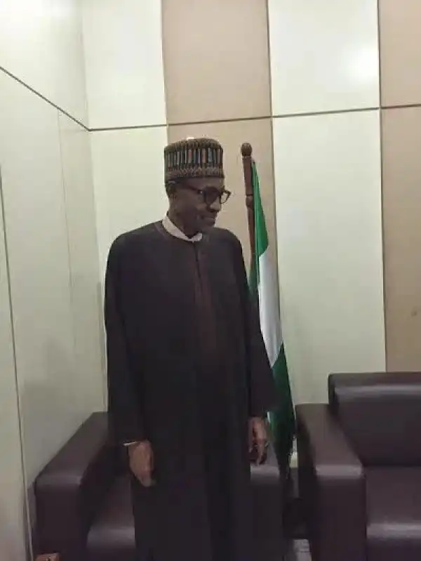 PHOTOS: President-Elect Buhari Spotted in London