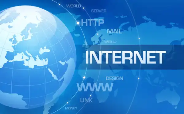Pakistan’s Bloggers & Websites Protest Against Internet Taxes