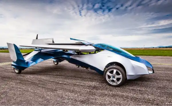 Photo: Check Out The First Flying Car – It Is So Beautiful