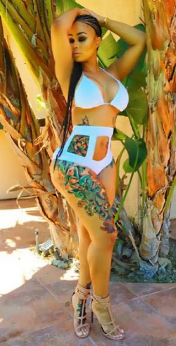 Photos: Blac Chyna Puts Her Hot Bikini Body On Display