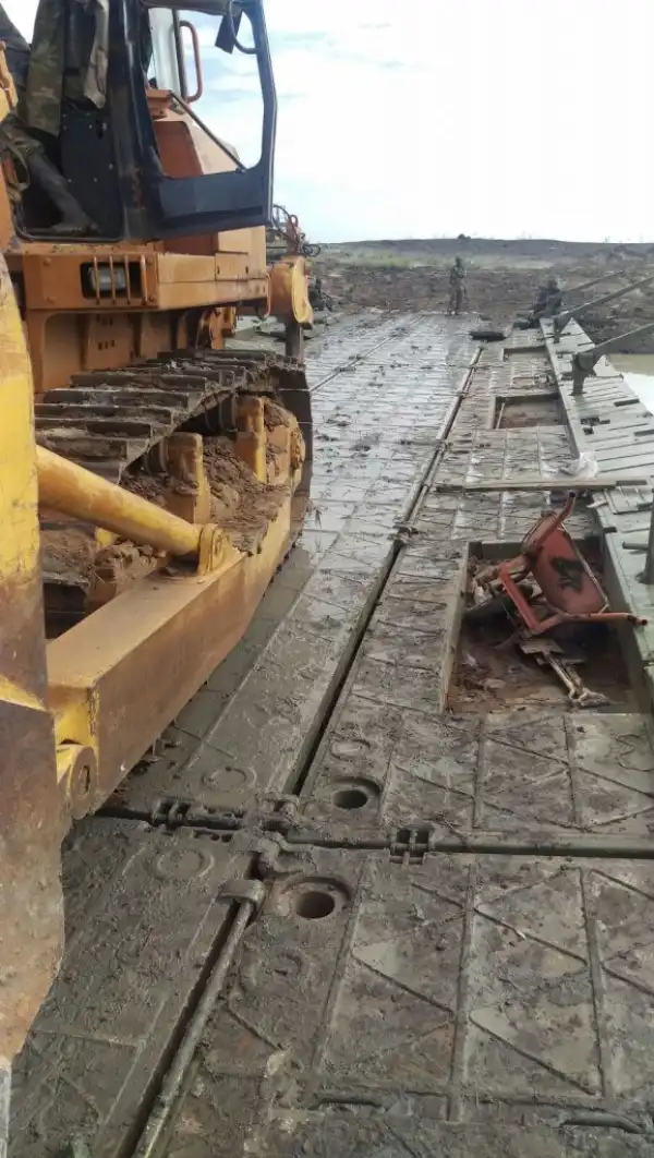 Photos: Nigerian Army Engineers Reconstruct Bridge Blown Up By Boko Haram