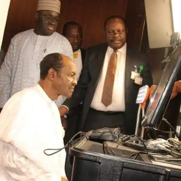 Pres. Buhari Pictured Doing His National ID Registration Yesterday