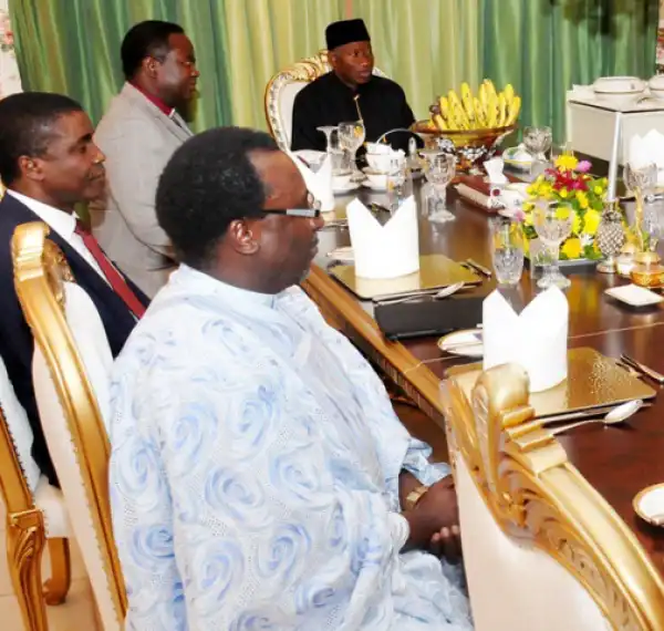Pres. Jonathan Meets With Christian Leaders In Abuja