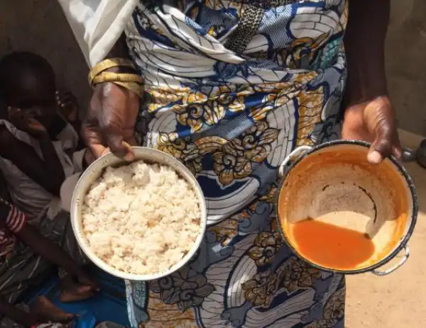 See The Kind Of Food Served For Lunch At An IDP Camp In Maiduguri