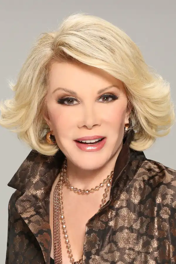 WTF?!: Joan Rivers’ Doctor Took a Selfie With Her Seconds Before Cardiac Arrest