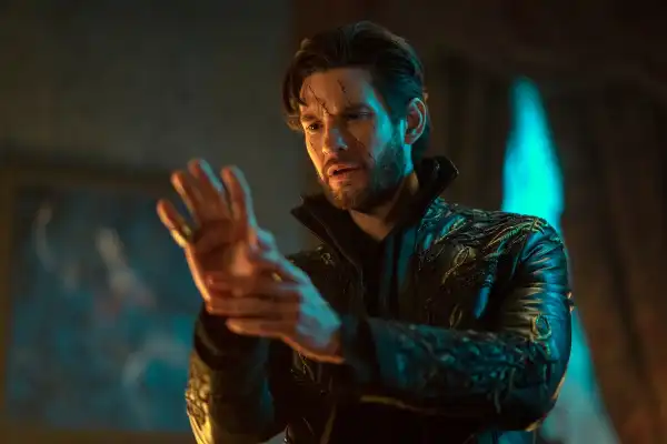 Shadow & Bone Season 2 Trailer Pits Alina Against Kirigan