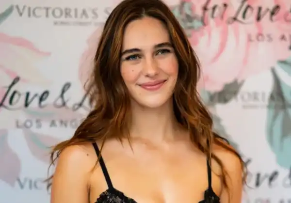 Biography & Career Of Devon Lee Carlson