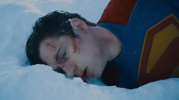 Superman: David Corenswet Brings Comics to Life With Photo in New Suit