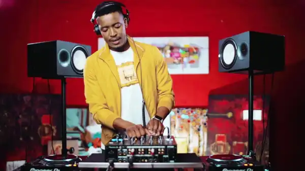 Sun-EL Musician – The RedBox Session (Episode 2)