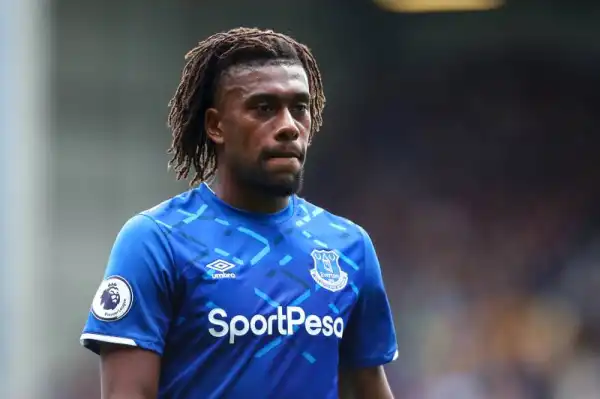 Transfer: Iwobi completes Fulham move