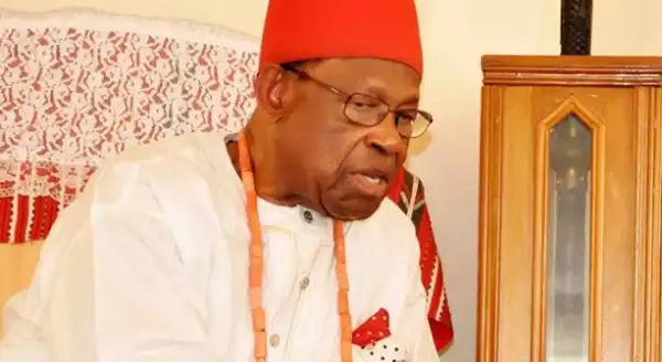 Delta Market, Schools Shut As Palace Announces Monarch’s Death