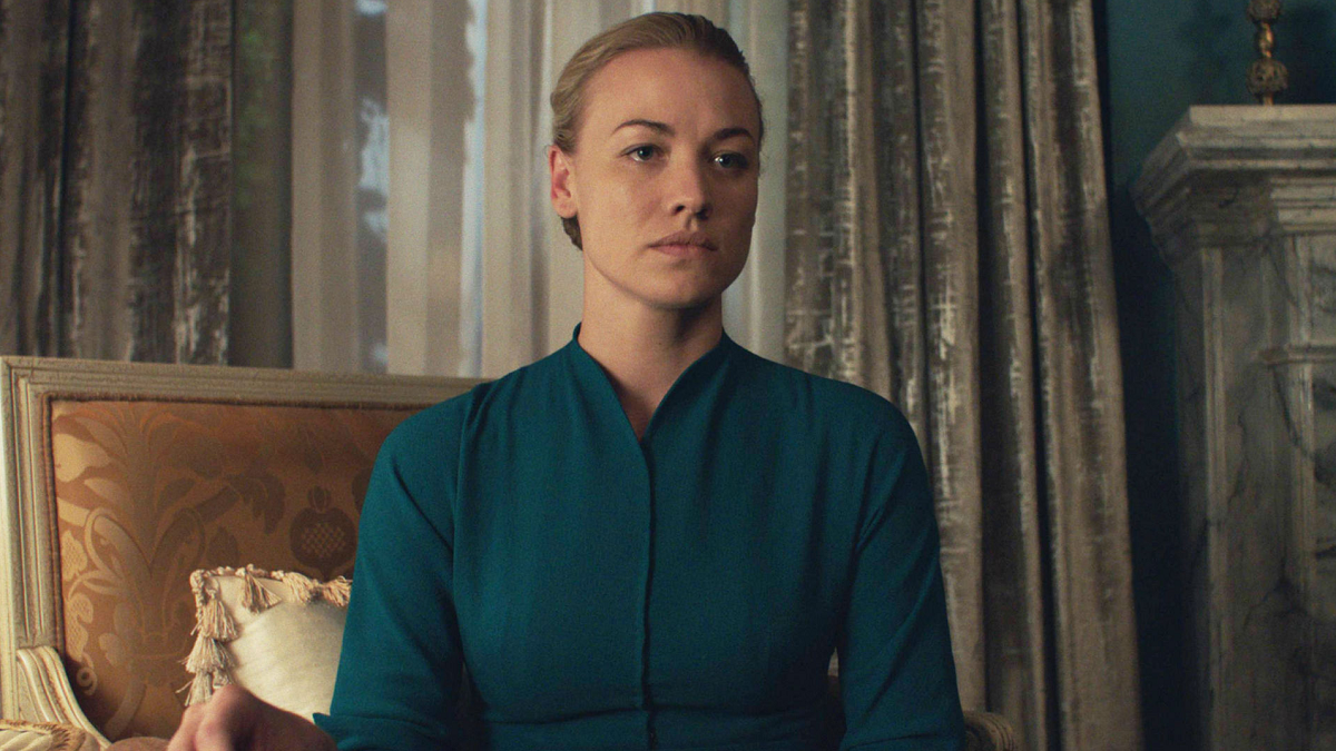 Yvonne Strahovski Pregnant: The Handmaid’s Tale Star Announces Baby No. 3