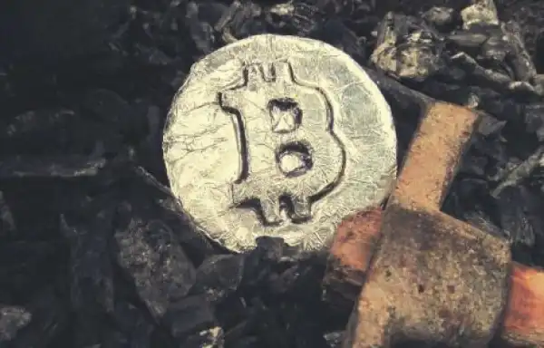 Bitcoin Mining Difficulty Drops 28%: Biggest Negative Adjustment in History