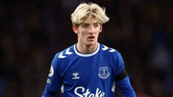 Anthony Gordon misses training again as Everton & Newcastle negotiate transfer