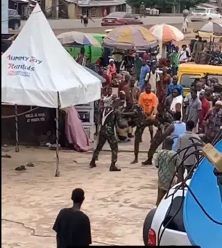 Fight breaks out as military men accost alleged fake soldier in Lagos