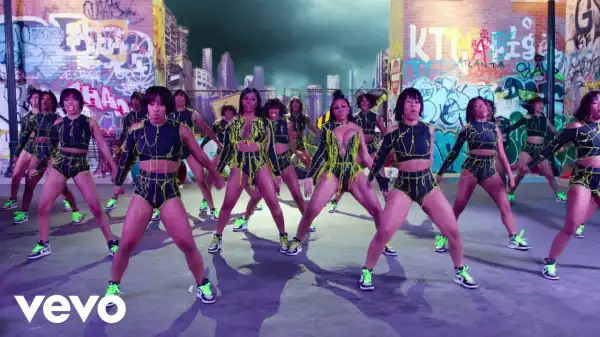 City Girls - Twerkulator (Video)