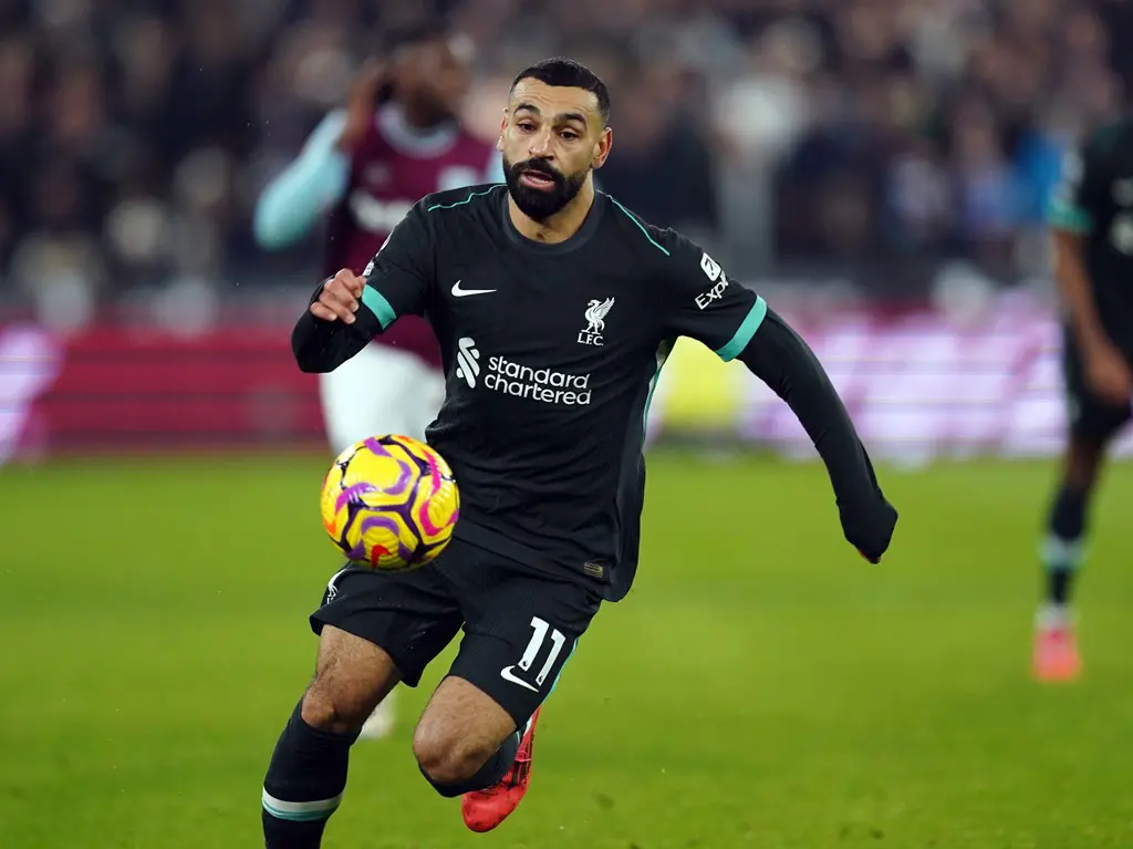 EPL: I’m far from agreeing new Liverpool contract – Salah