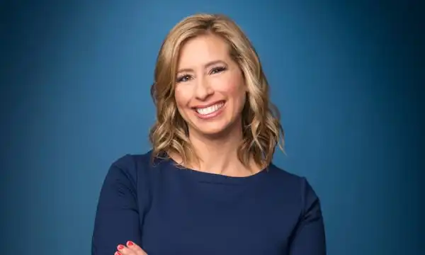 Biography & Career Of Stephanie Abrams