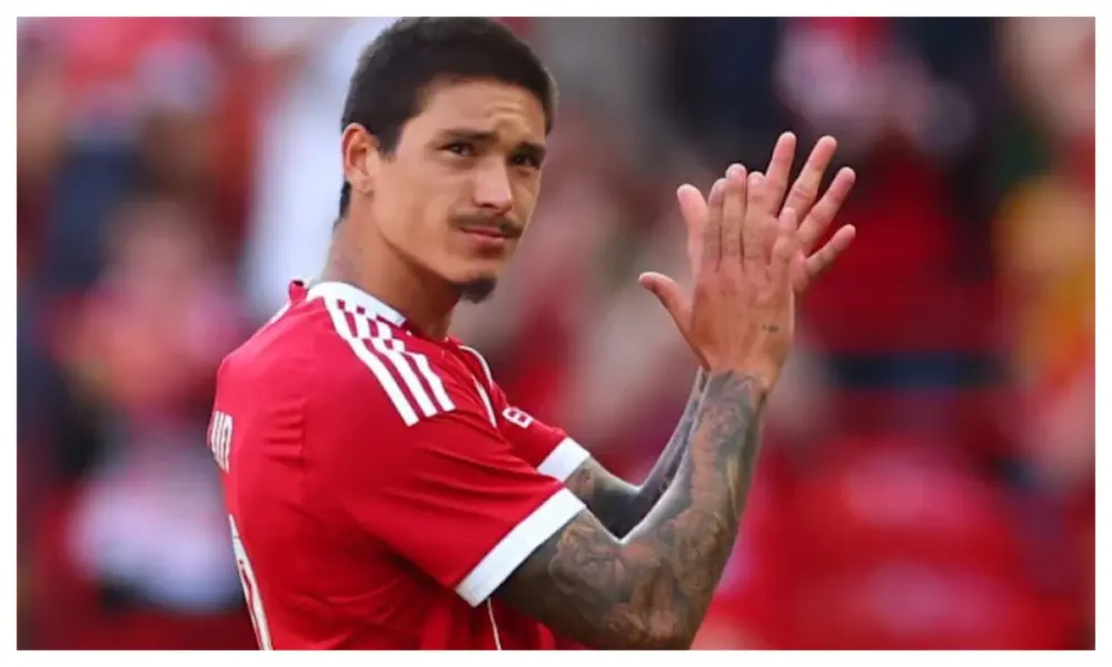 EPL: Liverpool agree deal to sell Darwin Nunez as Newcastle ban Isak from training