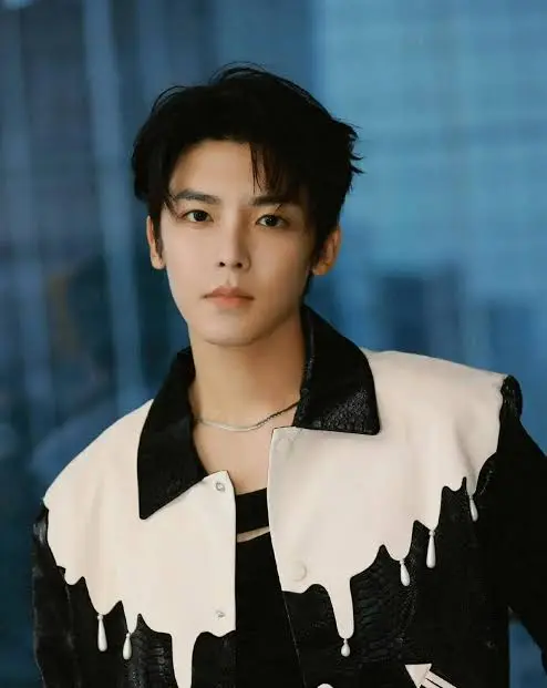 Net Worth Of Hou Minghao
