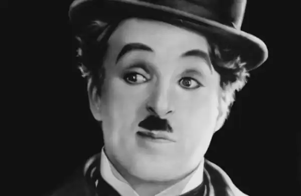 Biography & Net Worth Of Charles Chaplin