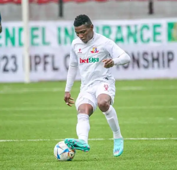 Shooting Stars lead chase for free agent Ojo
