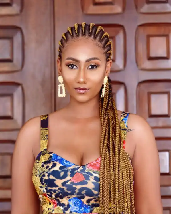 Biography & Net Worth Of Hajia4Real