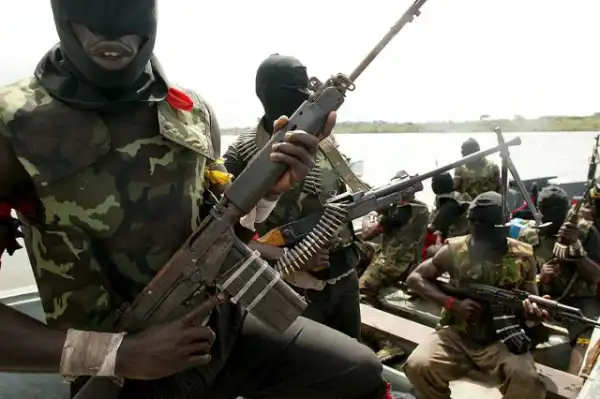 Gunmen Attack Enugu Police Station, Kill 2 Officers, Injure Others (Read Details)